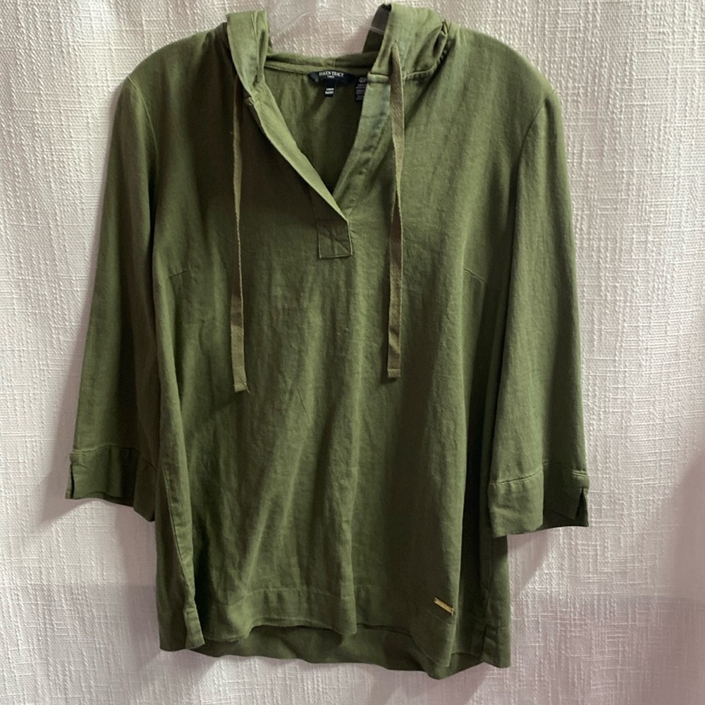 Green shirt
